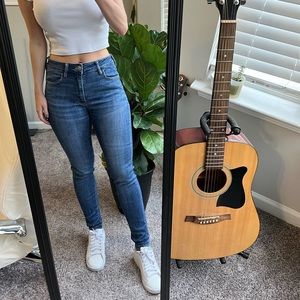 American Eagle jeans, size 4 short 💙